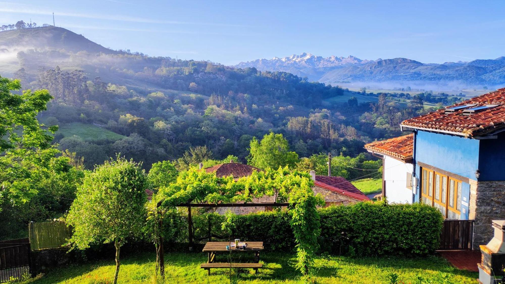 Villa La Casina De Labra à Onís Extérieur photo